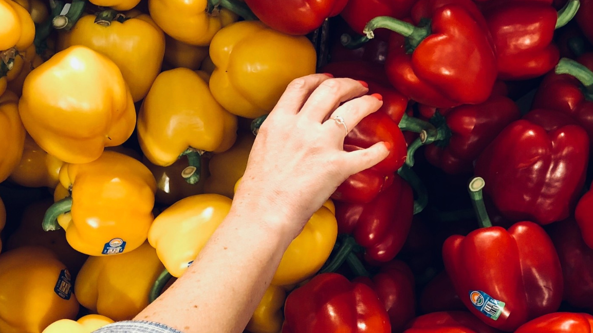 You Are What You Eat - Red or Yellow Peppers